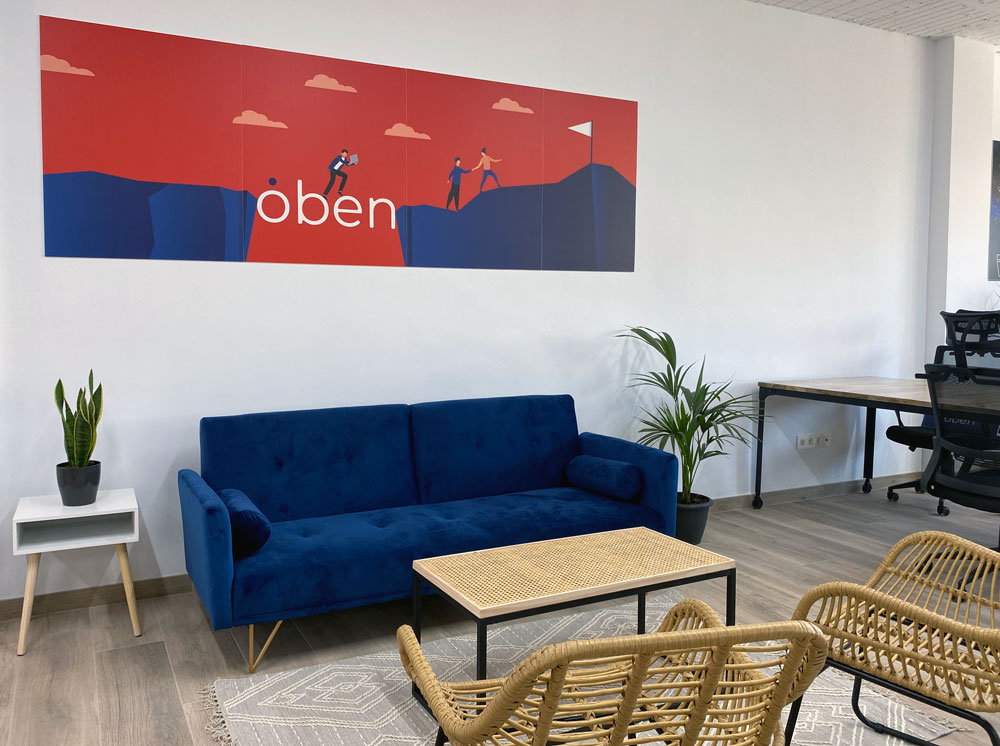 Oben.work est en ligne ! 5 scène de canapé de coworking oben