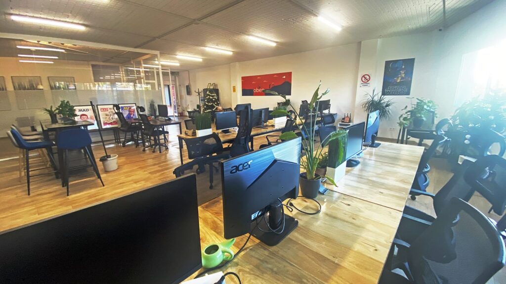 Le coworking hybride pour l'équilibre entre vie professionnelle et vie privée 1 Coworking hybride
