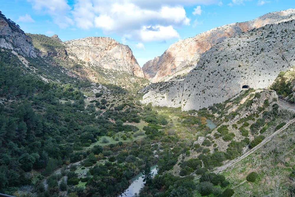 The Official Valle del Guadalhorce App for Local News and Events 1 ValledelHoyo